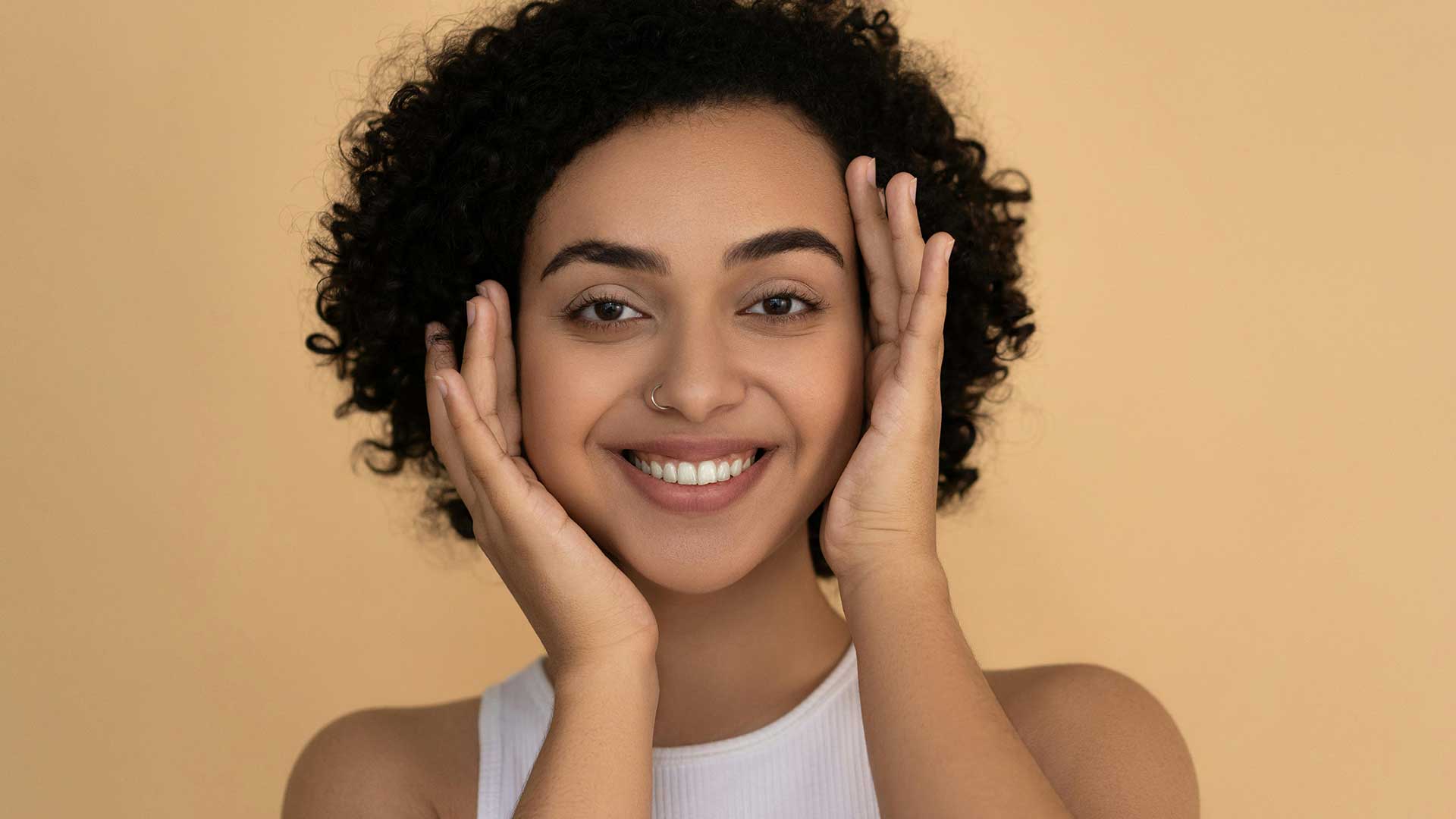 Eine Frau nach einer BioRePeel®-Behandlung